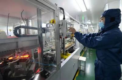 新興能源技術(shù)研發(fā)的河南標(biāo)桿 從《人民日報(bào)》整版贊譽(yù)看焦作企業(yè)的創(chuàng)新之路